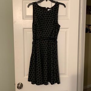 Elle Black patterned sleeveless dress